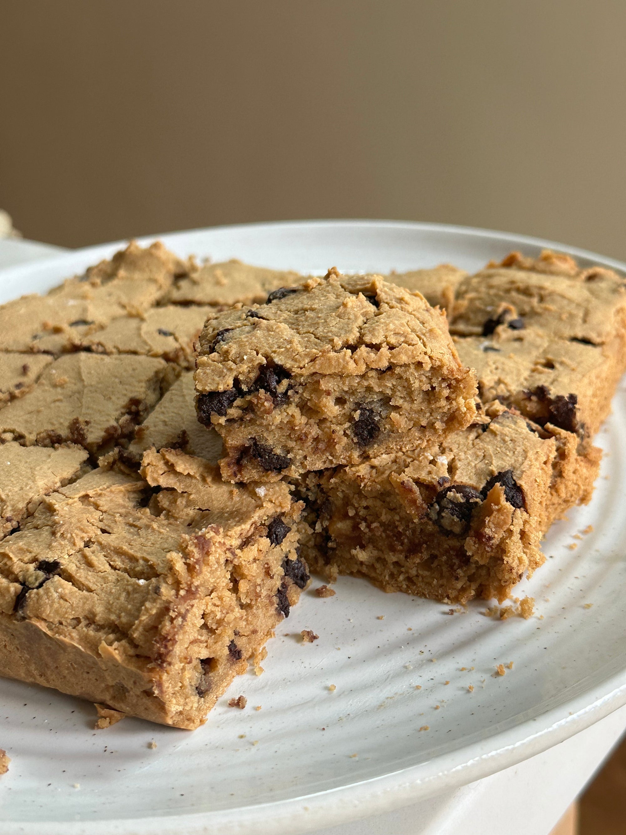 Chickpea Peanut Butter Cookie Bars
