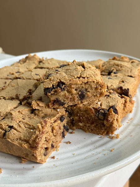 Chickpea Peanut Butter Cookie Bars
